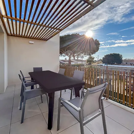 Grande Terrasse & Parking - A * Vias